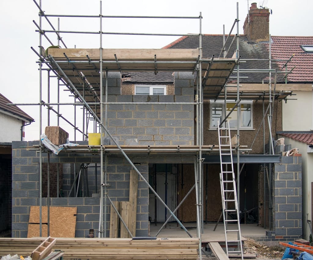 Exploring the Landscape of Scaffolding Supply in North Yorkshire 10 Exploring the Landscape of Scaffolding Supply in North Yorkshire photo 1593623671658 6b842c7f9697