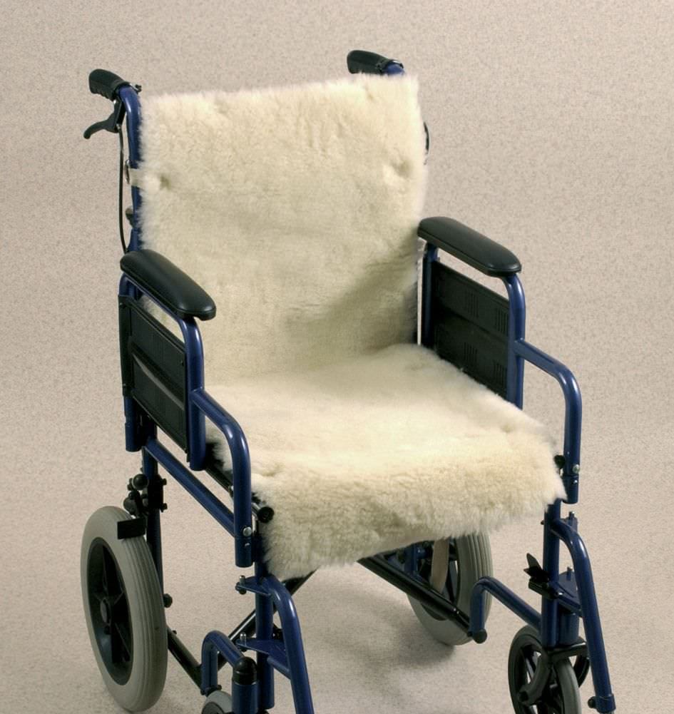 Wheelchair seat clearance